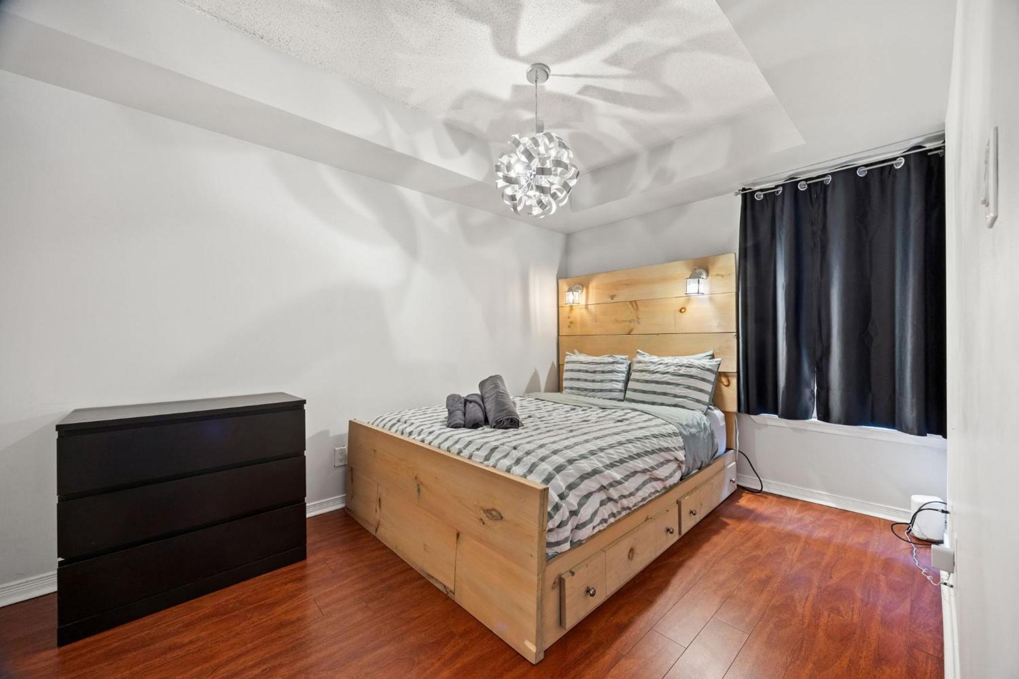 Liberty Village Townhouse Toronto Ngoại thất bức ảnh