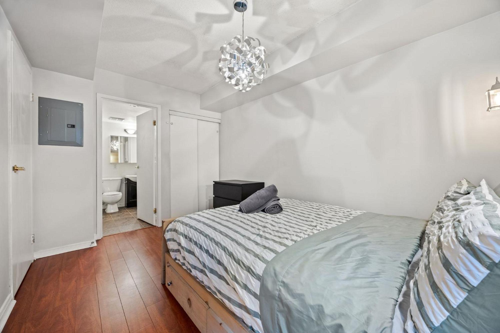Liberty Village Townhouse Toronto Ngoại thất bức ảnh