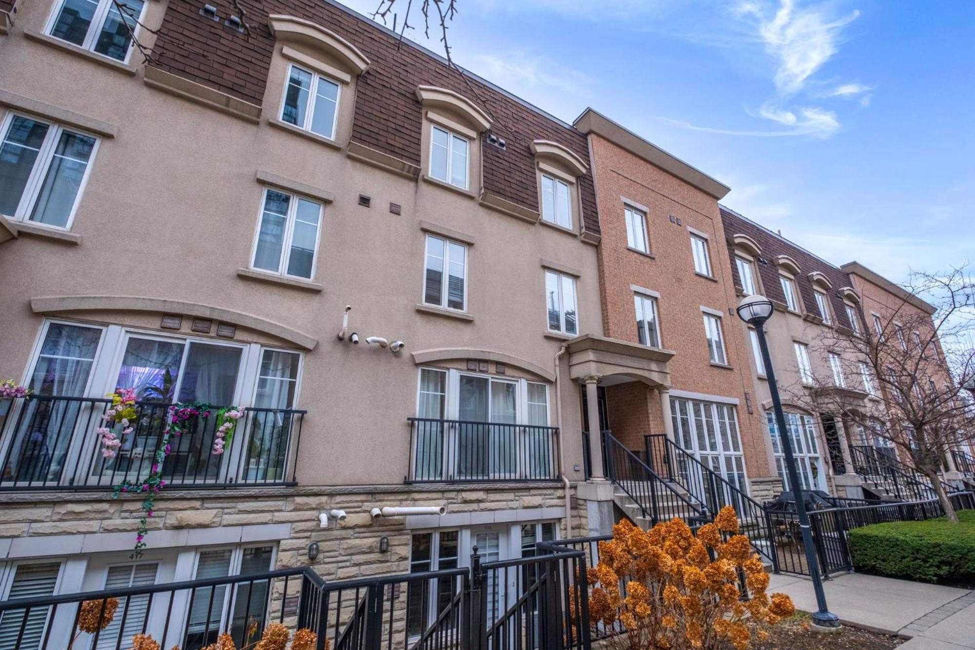 Liberty Village Townhouse Toronto Ngoại thất bức ảnh